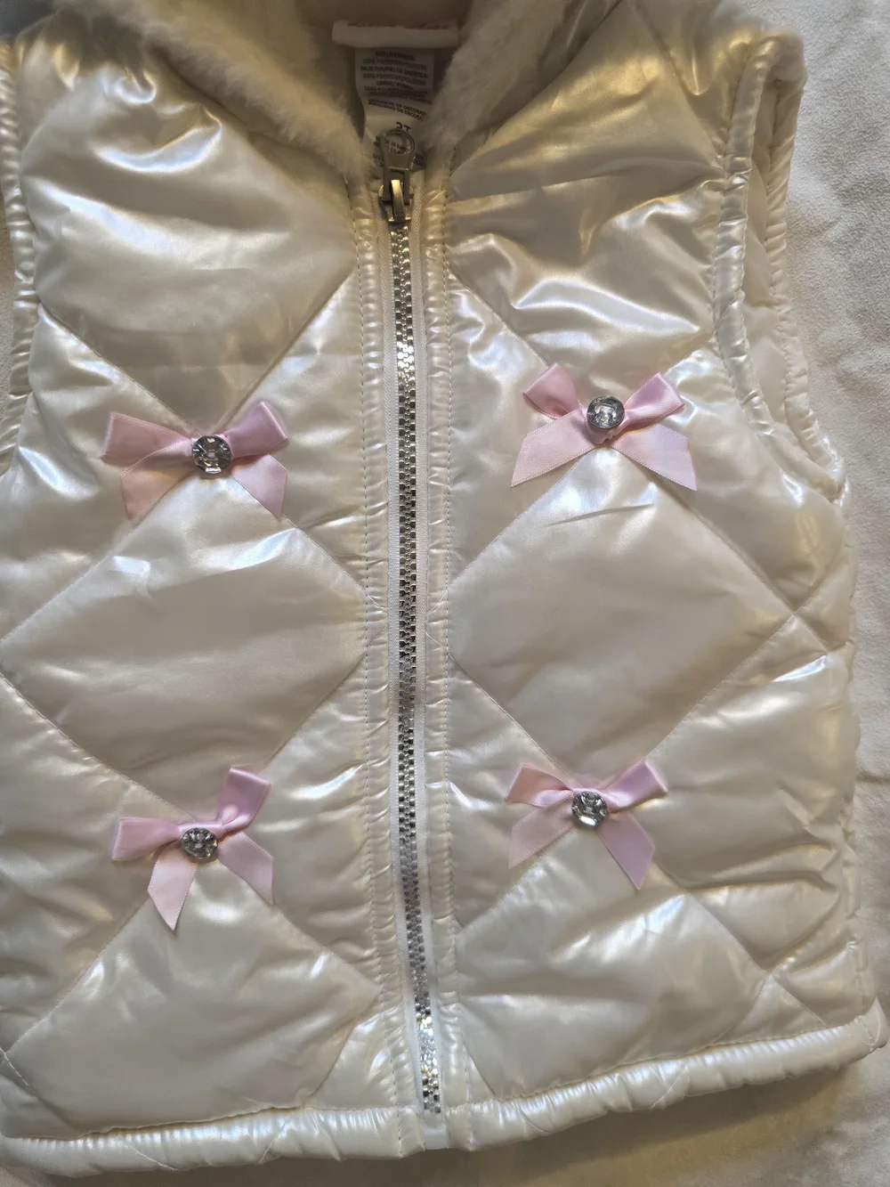 Little Lass Girls 3T White Quilted Puffer Vest Faux Fur Hood Pink Bow Winter